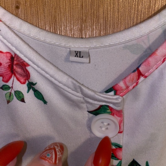 Ritera Tank flower - Picture 2 of 6